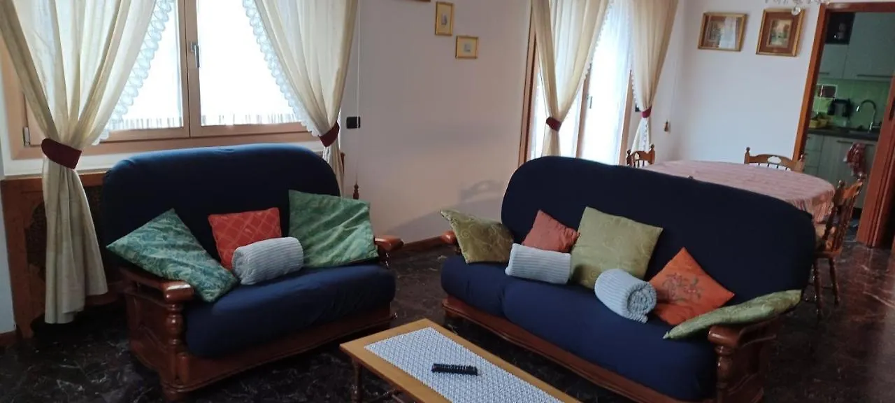 Holiday home Retica Tirano Villa